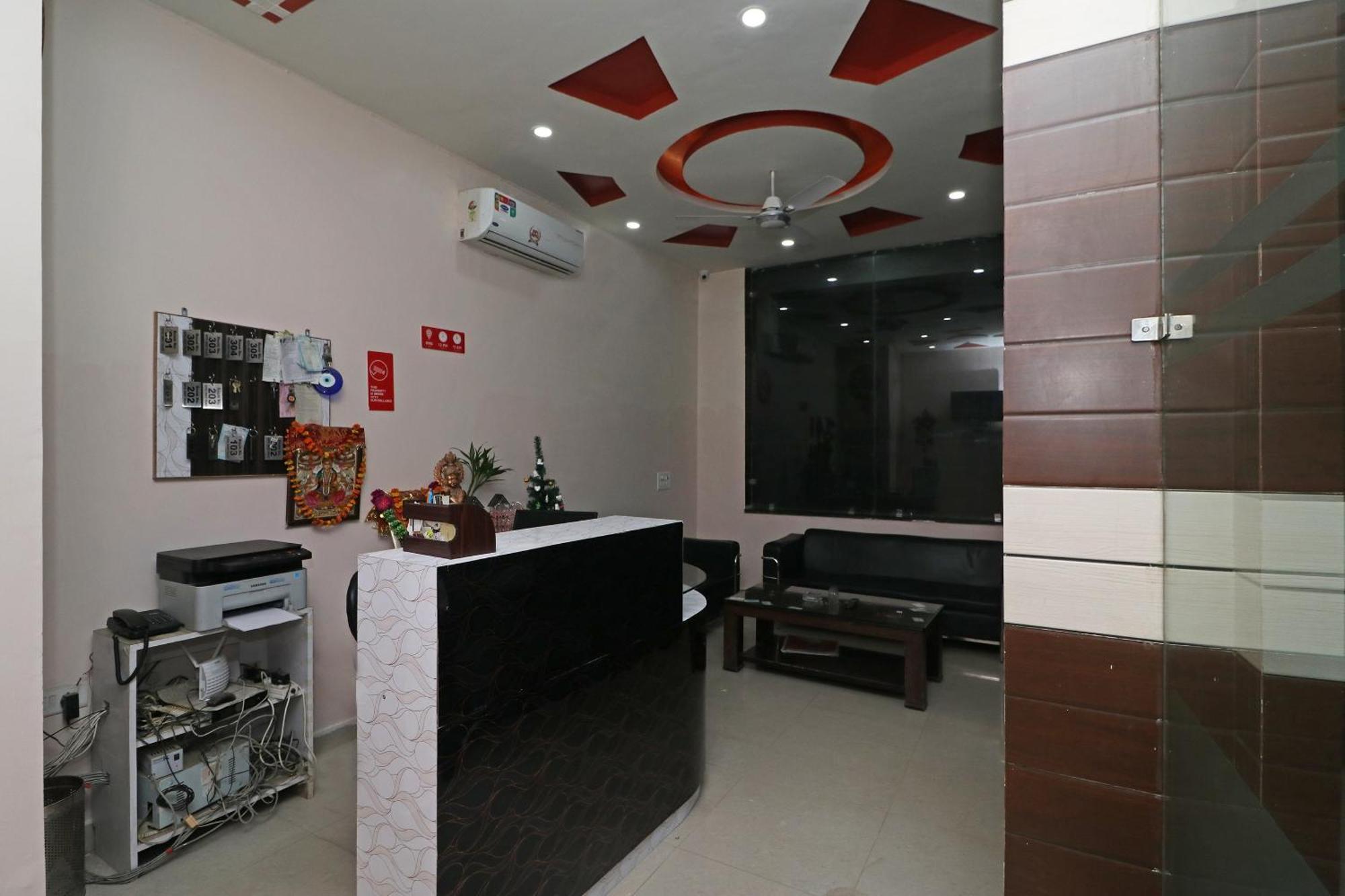 Hotel O Sweet Palace New Delhi Exterior photo
